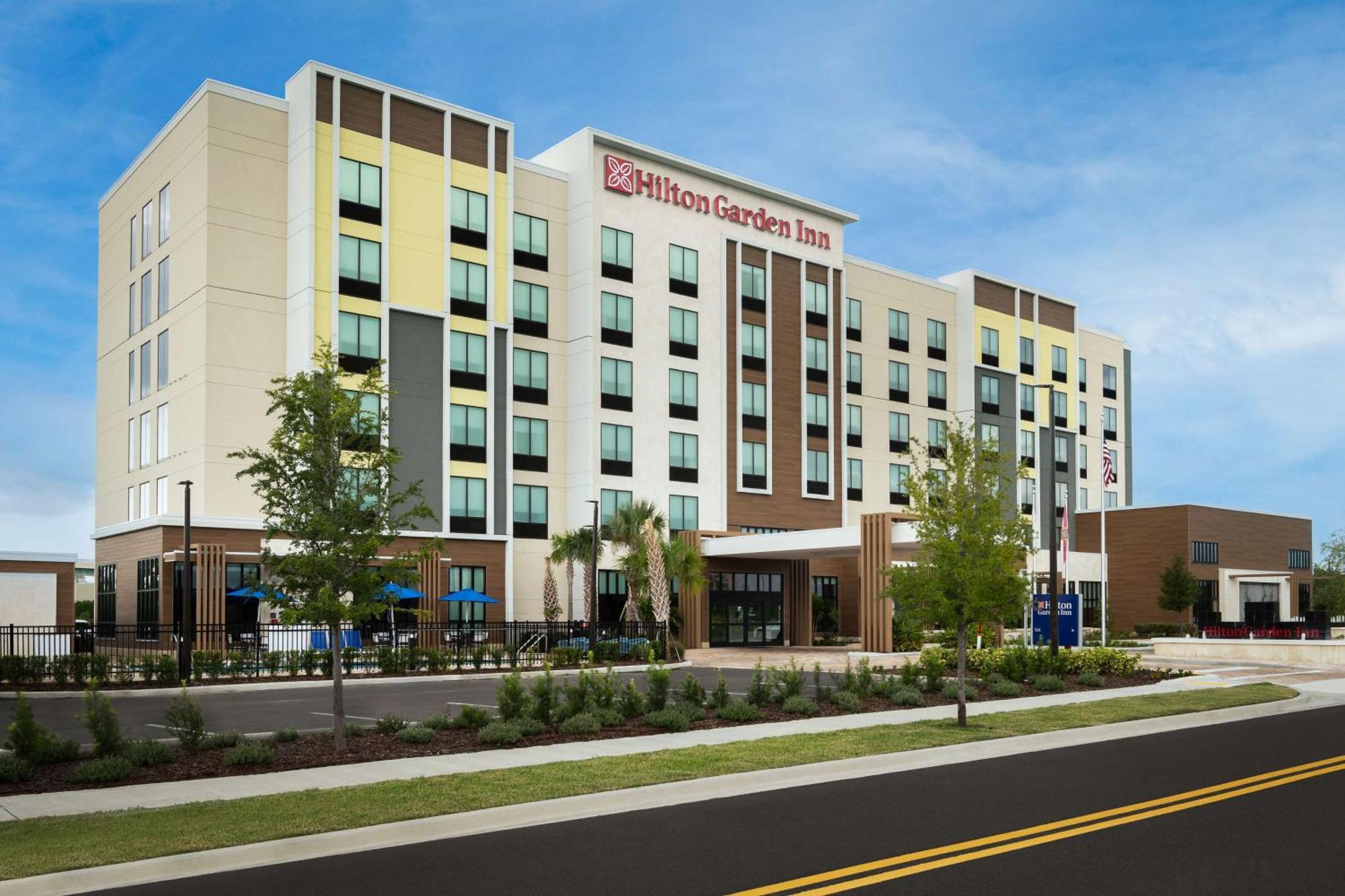 Hilton Garden Inn Orlando I-4 Millenia Blvd Mall Екстер'єр фото